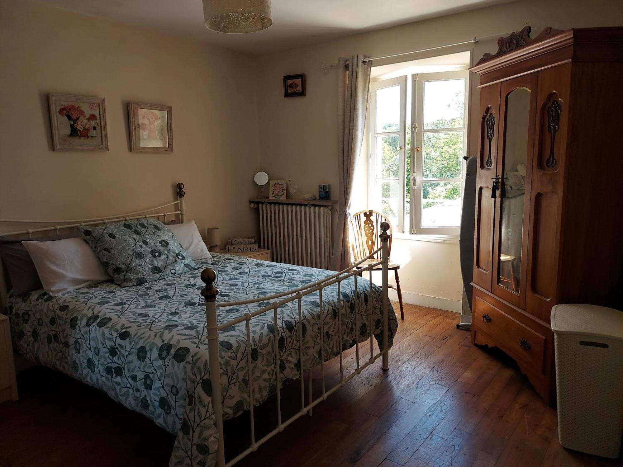 Charming Two Bedroom Gite With Beautiful Gardens Конфолан Екстер'єр фото